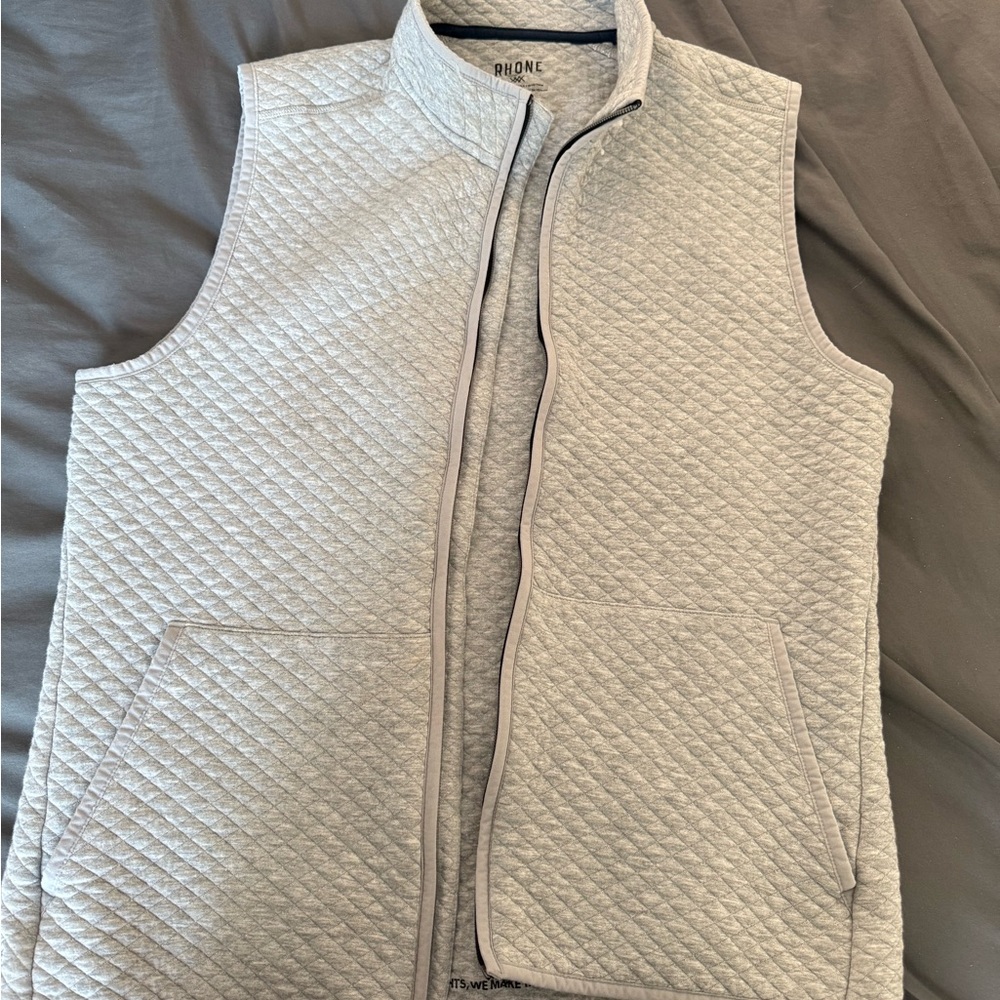 Rhone Light Gray Quilted Vest for Men